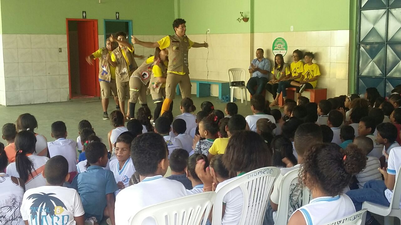 SMTT leva diversão e aprendizado à EMEF Diomedes Santos Silva - SMTT Aracaju